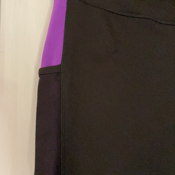 Work out leggings with pocket for phone on sides - Picture 4 of 8